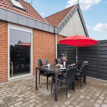 Amazing Home In Hvide Sande With Wifi Bjerregård Esterno foto