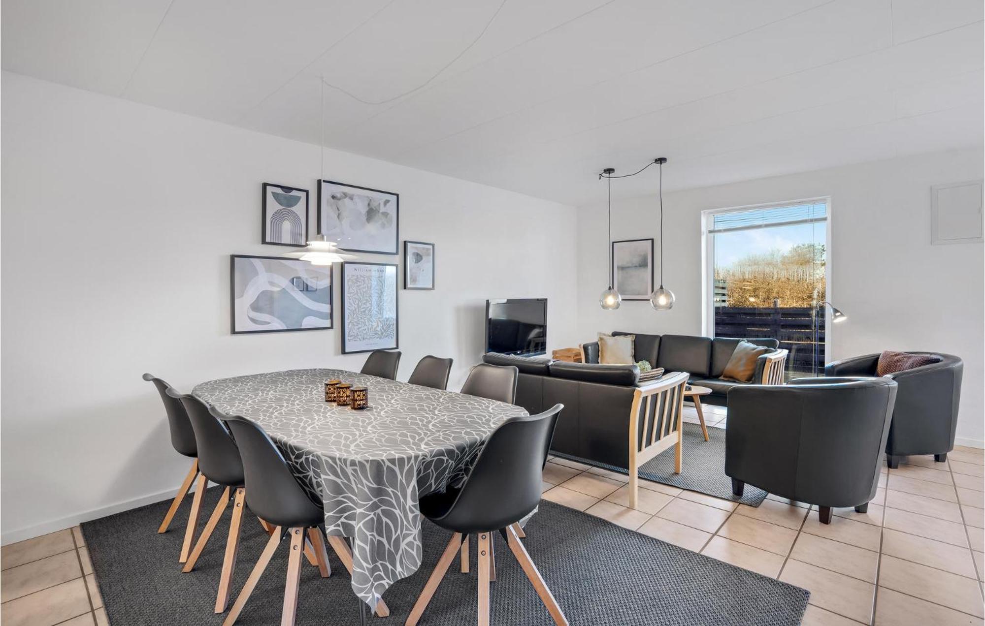 Amazing Home In Hvide Sande With Wifi Bjerregård Esterno foto