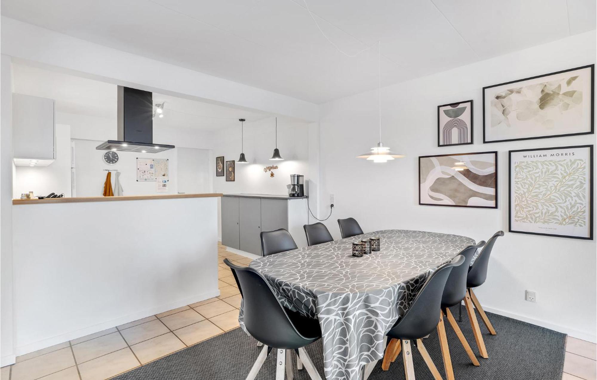 Amazing Home In Hvide Sande With Wifi Bjerregård Esterno foto